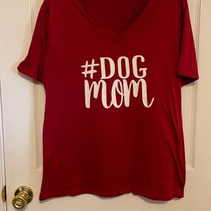#dogmom 🐾 shirt size large